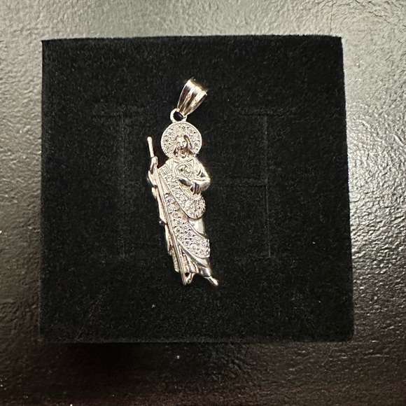 Jewelry - 925 Sterling Silver St. Judas Pendant